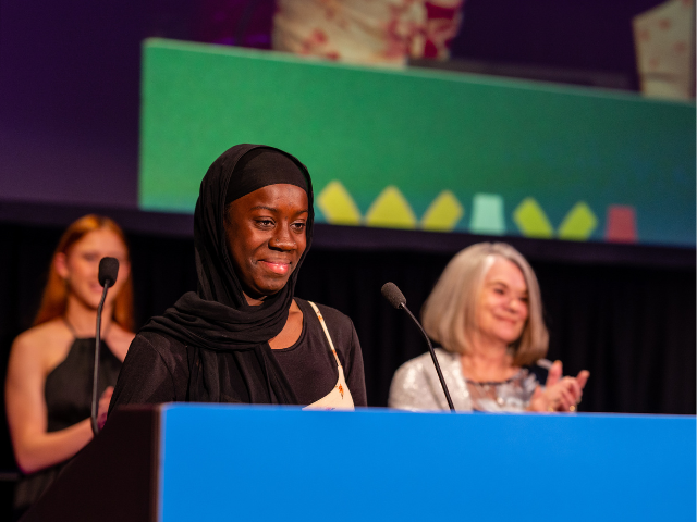 Fatoumata Toure EXTRA SMALL 640 X 480 PX